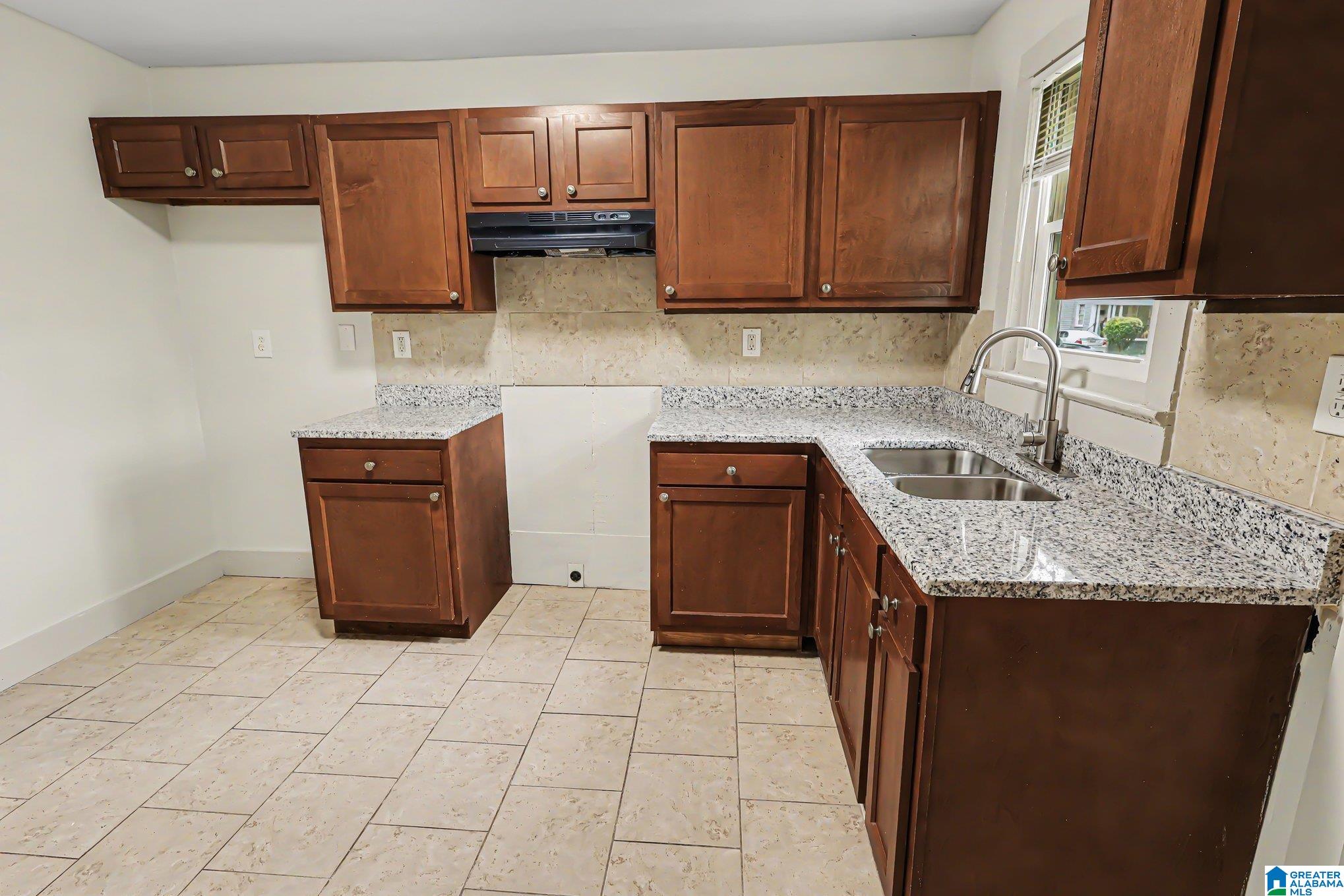 7709 1st Avenue South Birmingham, AL 35206 - Photo 5 of 16
