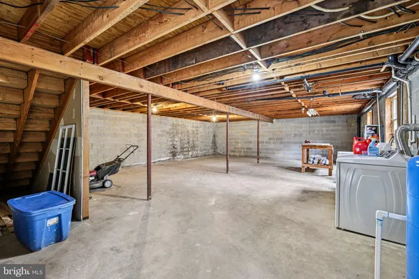 a view of a empty room with storage