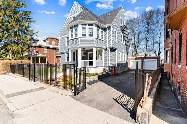 $649,000 | 7 Waumbeck Street, Unit 3, Boston, MA 02121