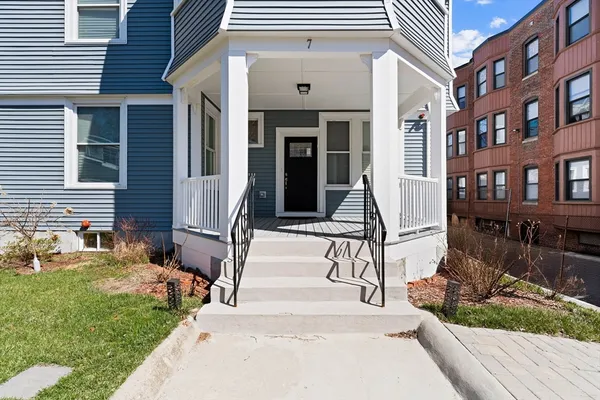 $649,000 | 7 Waumbeck Street, Unit 3, Boston, MA 02121