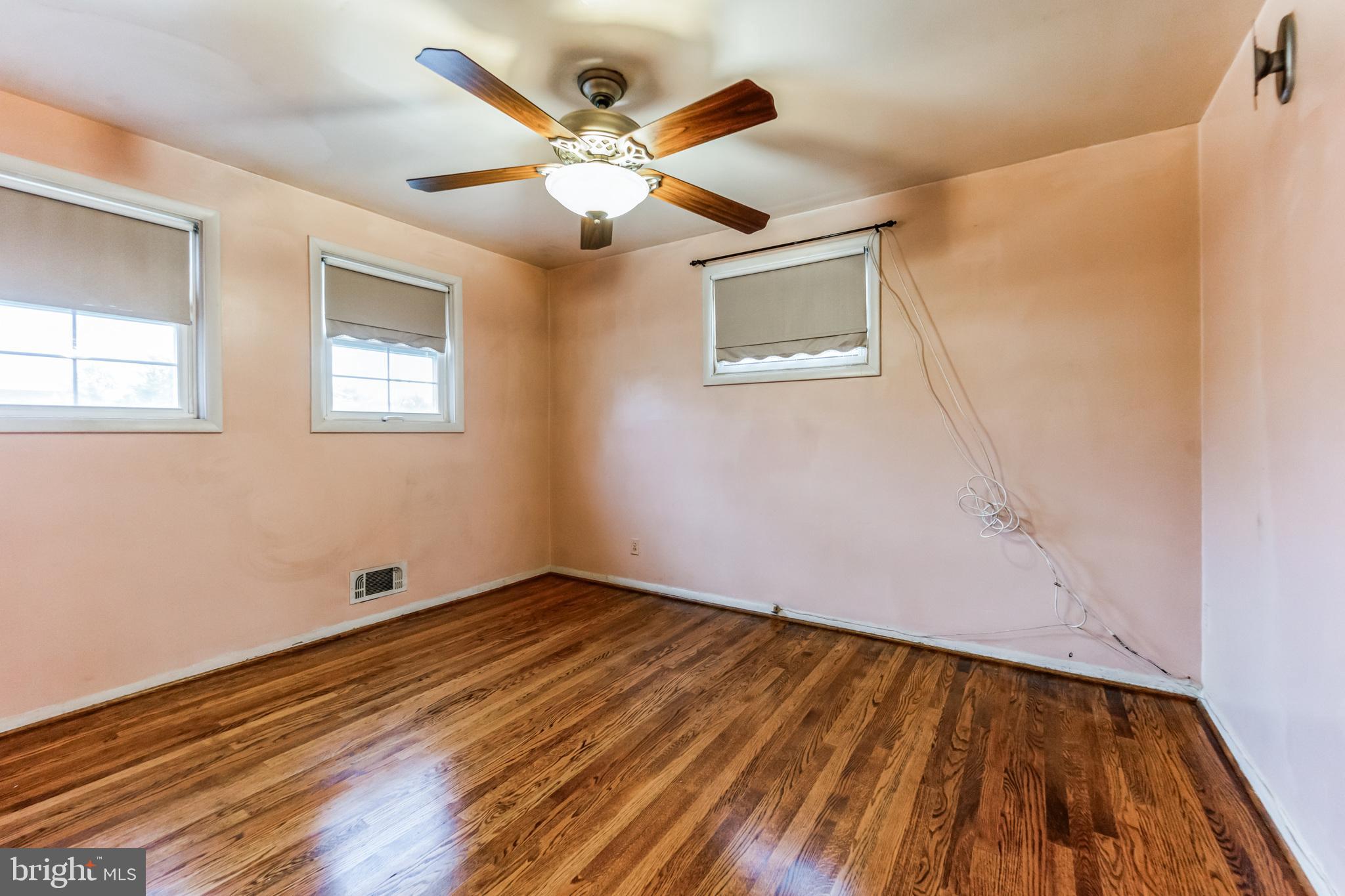 6811 Brookmill Road Baltimore, MD 21215 - Photo 17 of 29 Gallery Image 17