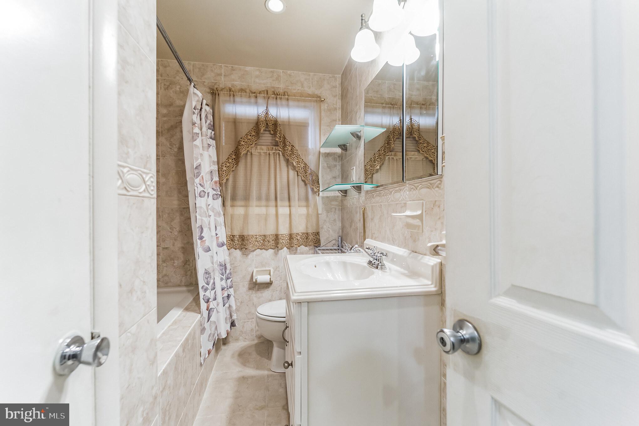 6811 Brookmill Road Baltimore, MD 21215 - Photo 19 of 29 Gallery Image 19
