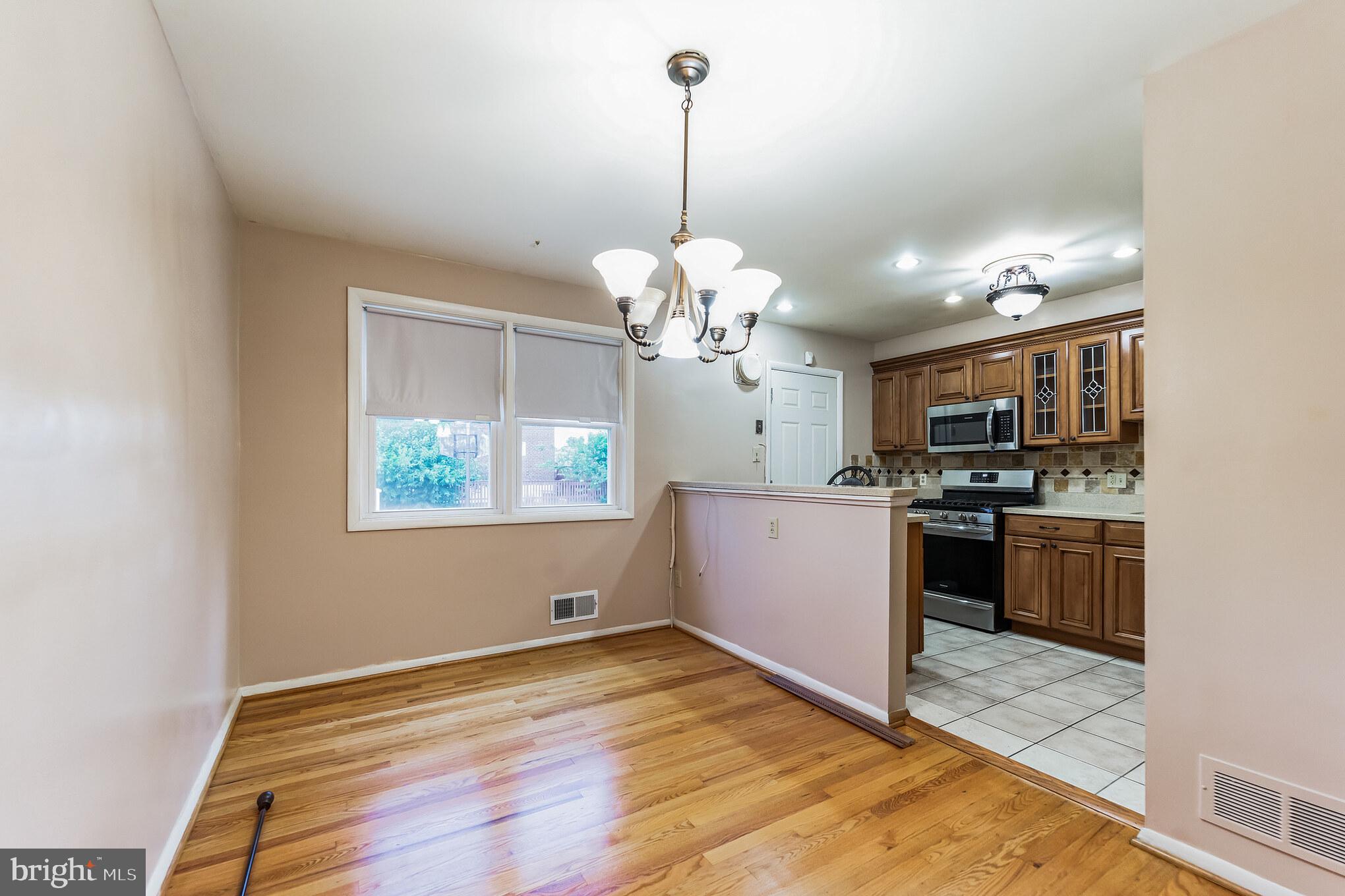 6811 Brookmill Road Baltimore, MD 21215 - Photo 7 of 29 Gallery Image 7