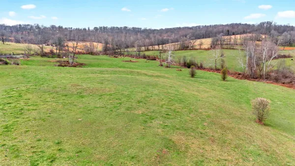 $400,000 | 11267 East Main Street, Owensburg, IN 47453