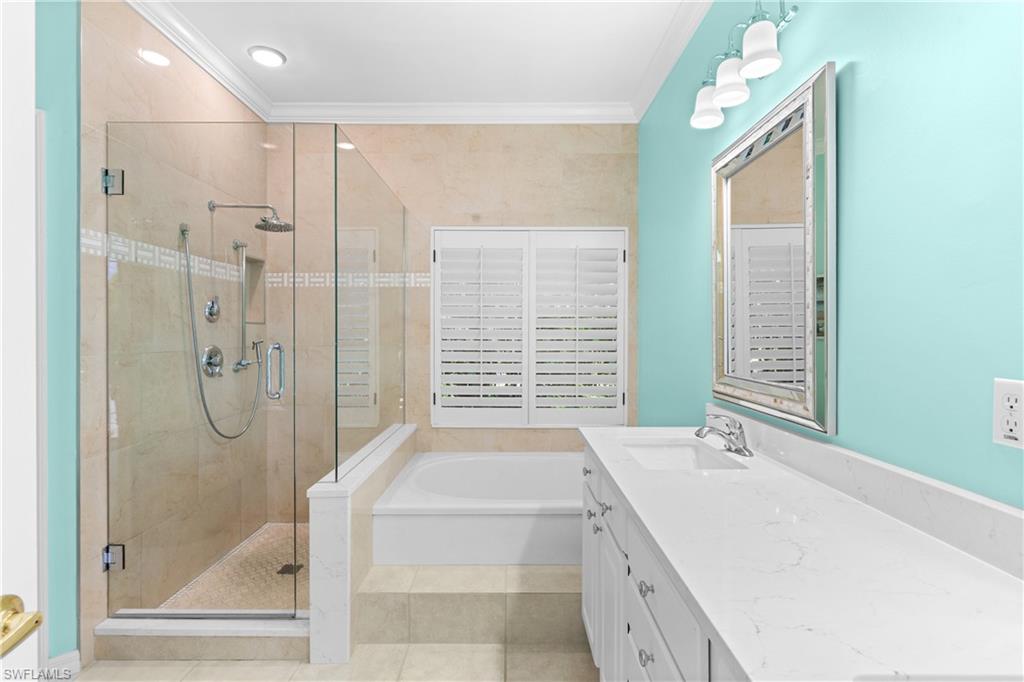 2024 Timarron Way Naples, FL 34109 - Photo 20 of 39