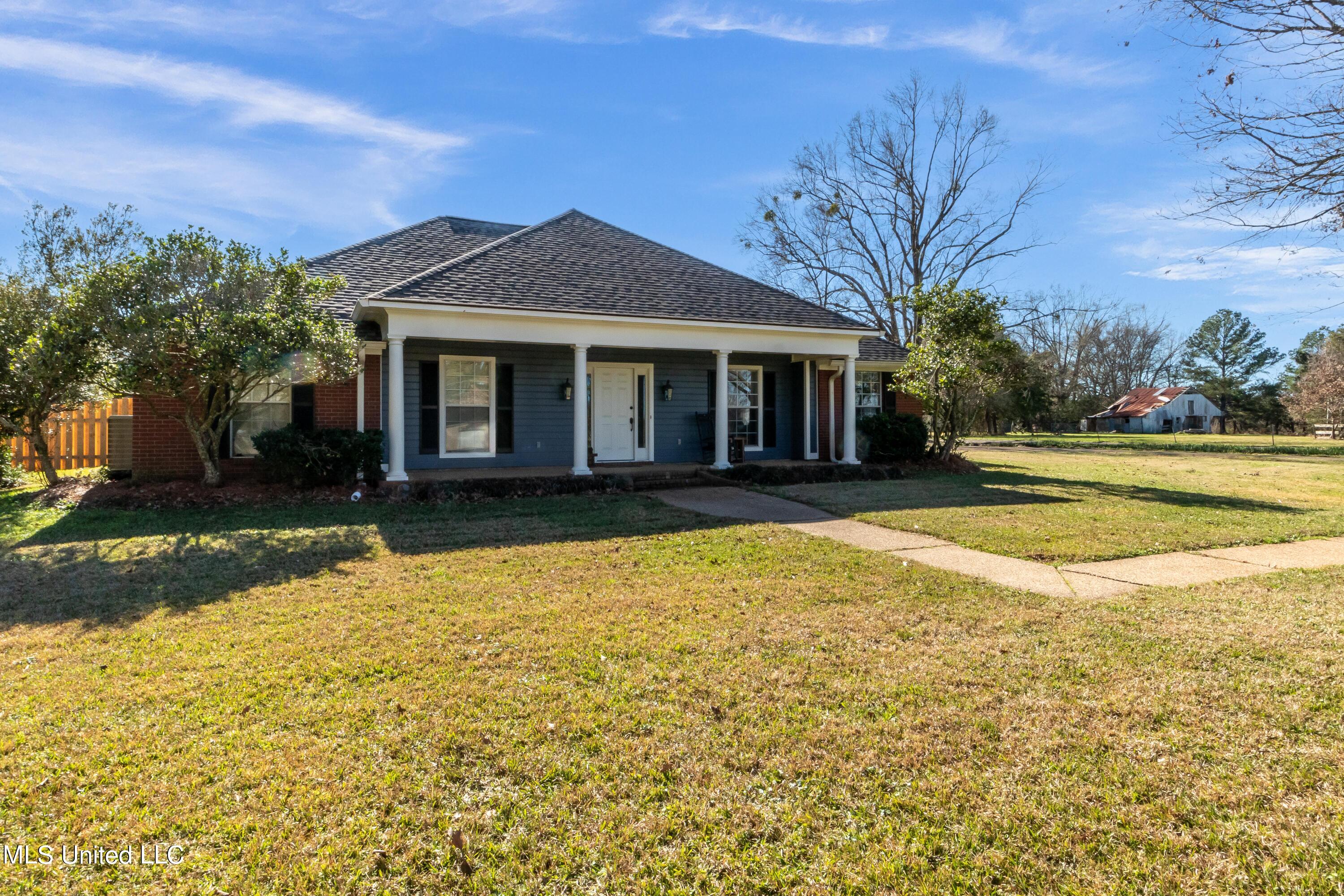 230 Oakdale Road Brandon, MS 39047 - Photo 2 of 30 230 Oakdale-30