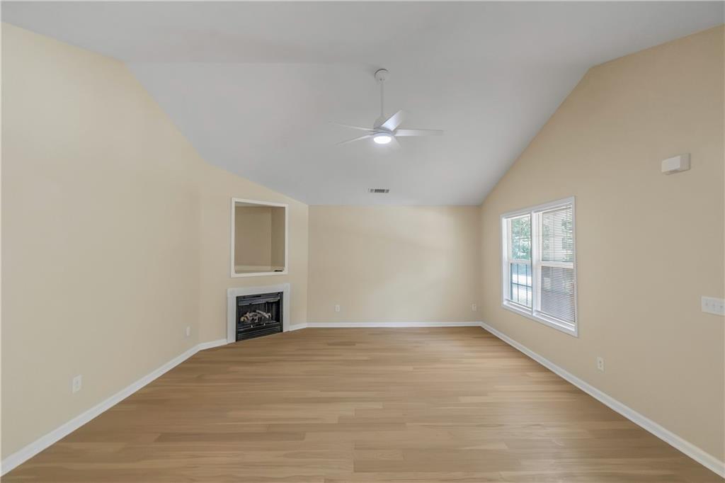 4447 English Loop Lithonia, GA 30038 - Photo 6 of 30