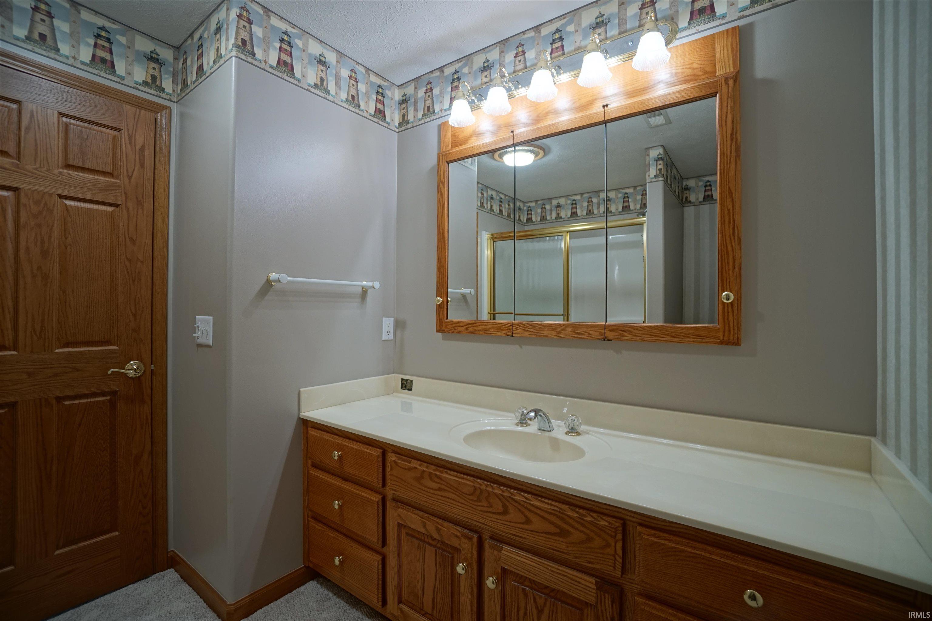 2572 North Fox Farm Road Warsaw, IN 46580 - Photo 23 of 36 Gallery Image 23