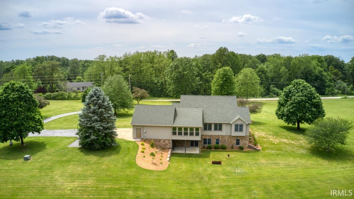 2572 North Fox Farm Road Warsaw, IN 46580 - Photo 30 of 36 Gallery Image 30