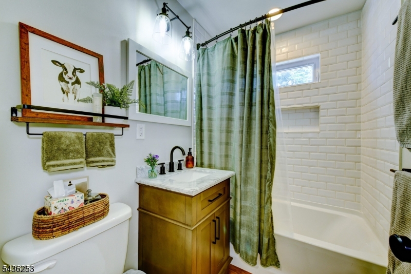 14 Adamsville Road North Bridgewater, NJ 08807 - Photo 25 of 38