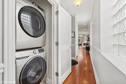 $425,000 | 2438 North Clybourn Avenue, Unit 2, Chicago, IL 60614