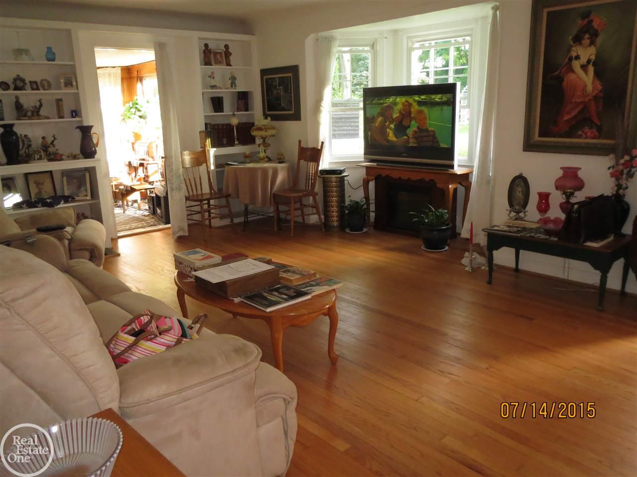 3143 Walnut Lake Road West Bloomfield, MI 48322 - Photo 11 of 64
