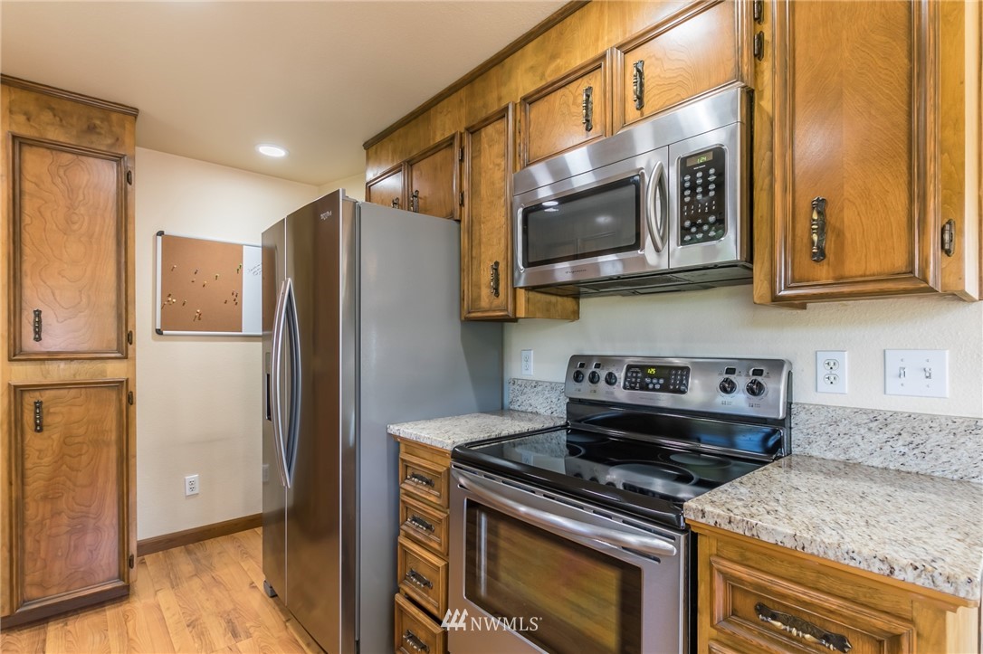 8521 John Dower Road Southwest Lakewood, WA 98499 - Photo 20 of 40 Gallery Image 20