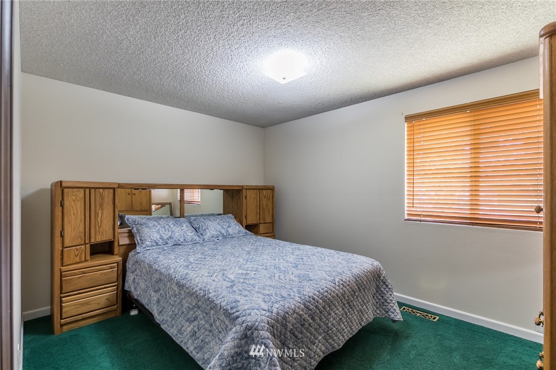 8521 John Dower Road Southwest Lakewood, WA 98499 - Photo 27 of 40 Gallery Image 27