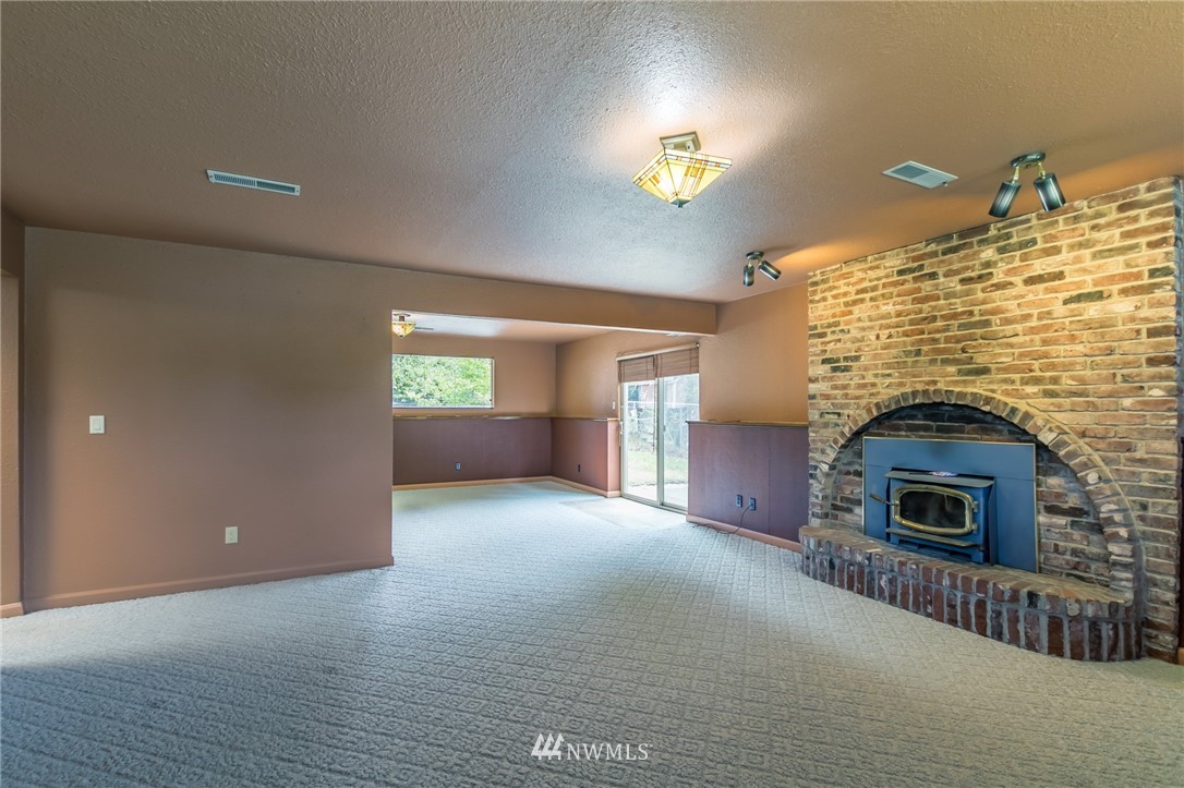 8521 John Dower Road Southwest Lakewood, WA 98499 - Photo 29 of 40 Gallery Image 29