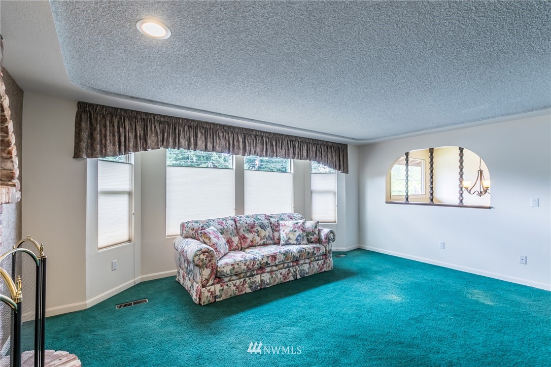 8521 John Dower Road Southwest Lakewood, WA 98499 - Photo 8 of 40 Gallery Image 8