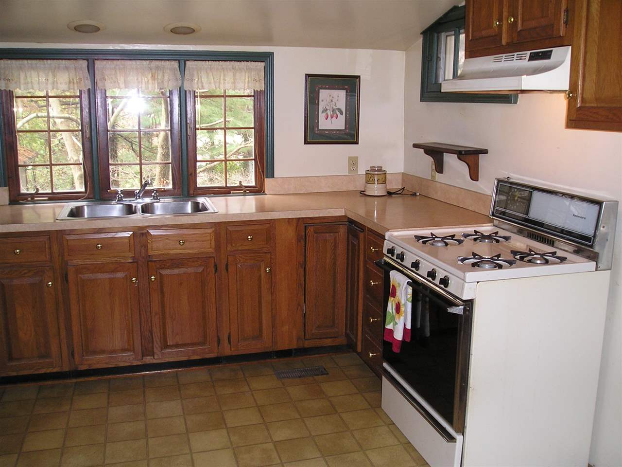 5604 Stringtown Road Evansville, IN 47711 - Photo 7 of 16 Gallery Image 7