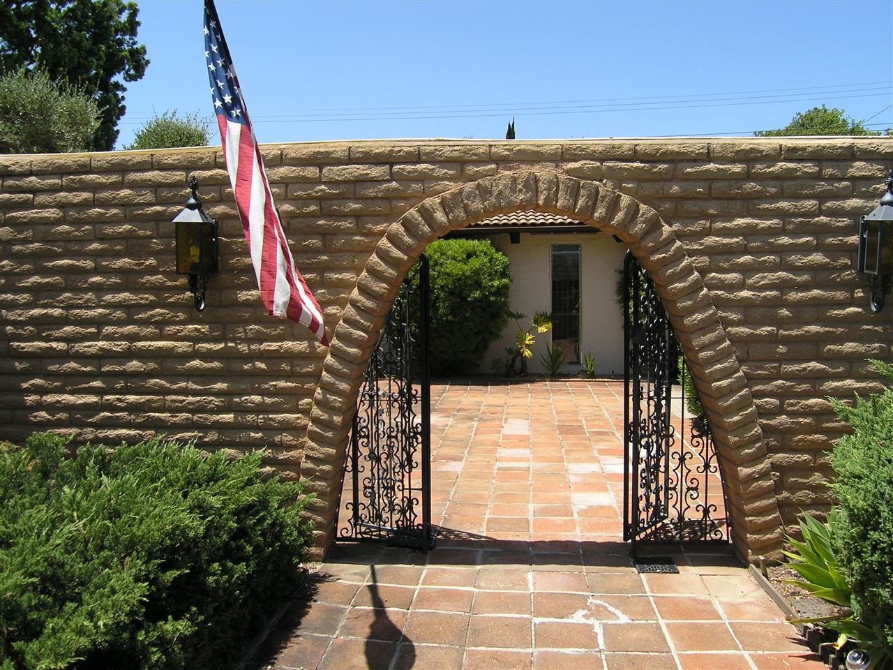 2038 Pheasant Run Road Fallbrook, CA 92028 - Photo 5 of 25