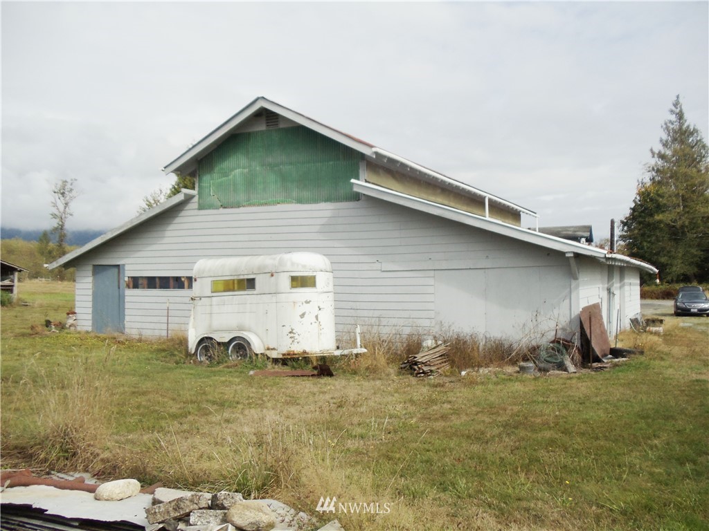 7690 Fredrickson Road Sedro-Woolley, WA 98284 - Photo 14 of 15 Gallery Image 14