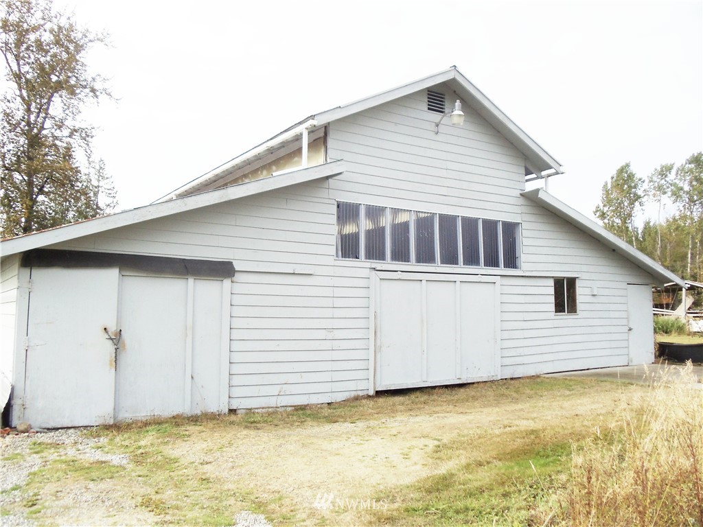 7690 Fredrickson Road Sedro-Woolley, WA 98284 - Photo 5 of 15 Gallery Image 5