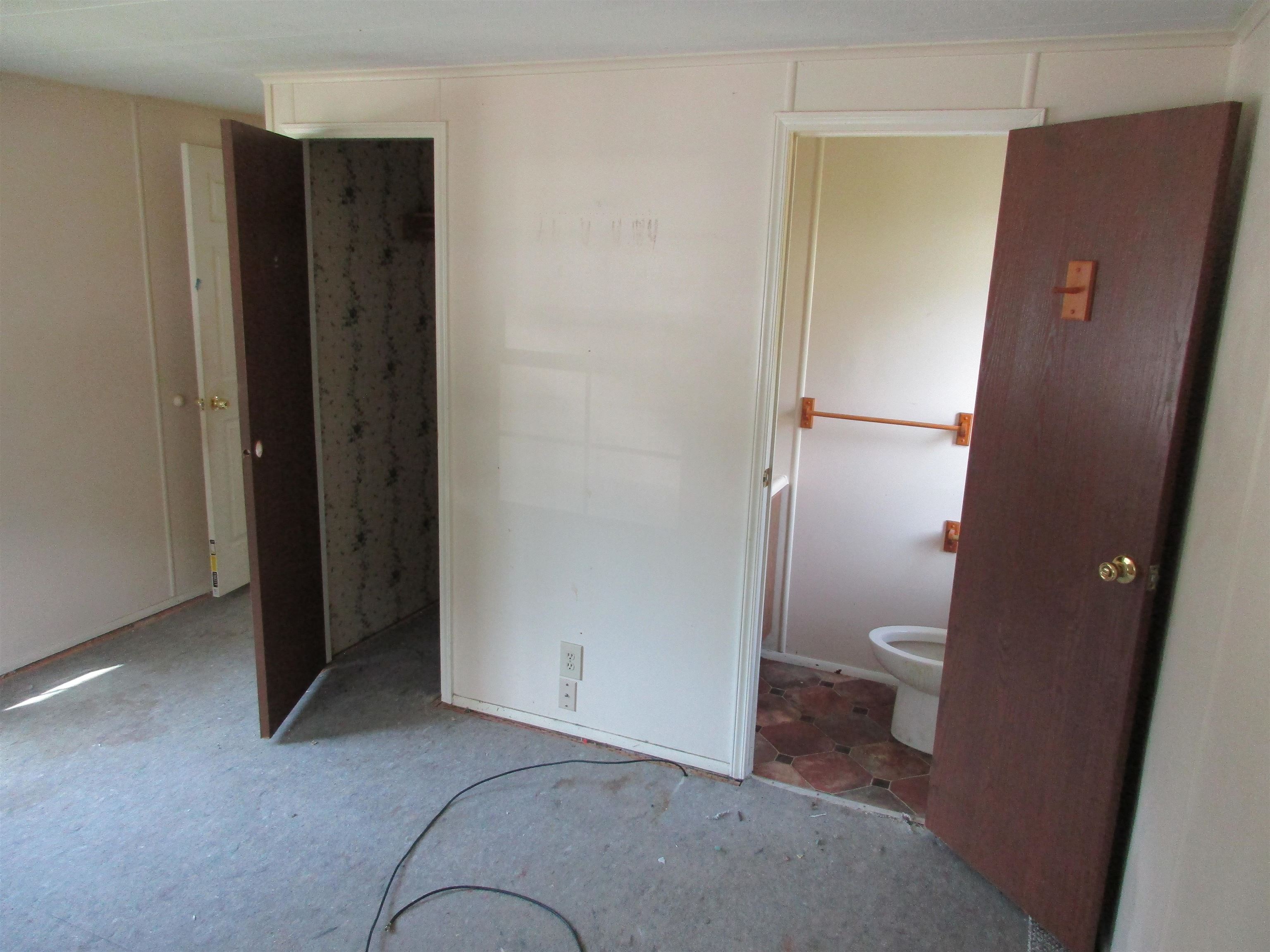 587 Hemlock Road St. George, VT 05495 - Photo 23 of 40