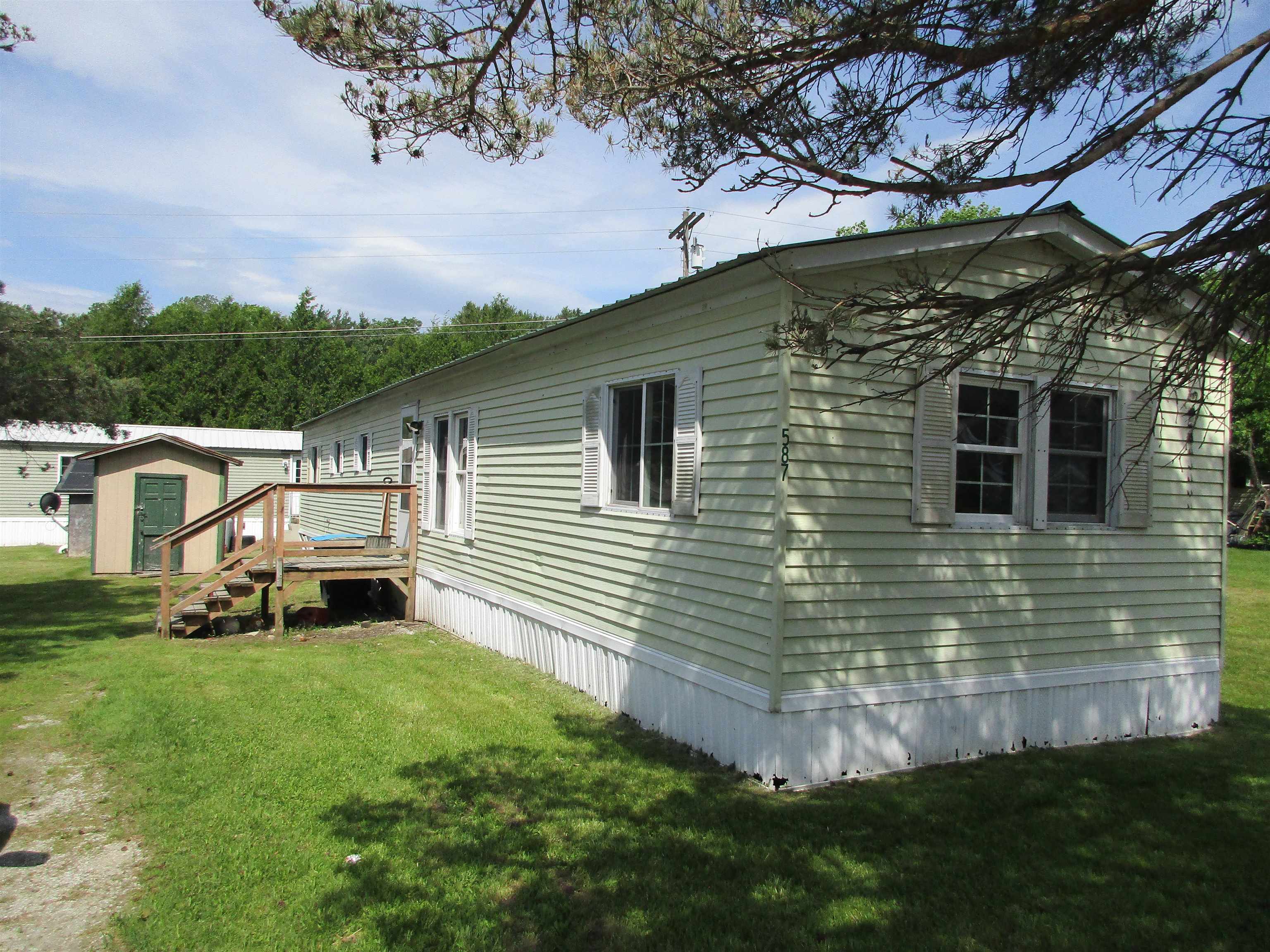 587 Hemlock Road St. George, VT 05495 - Photo 9 of 40