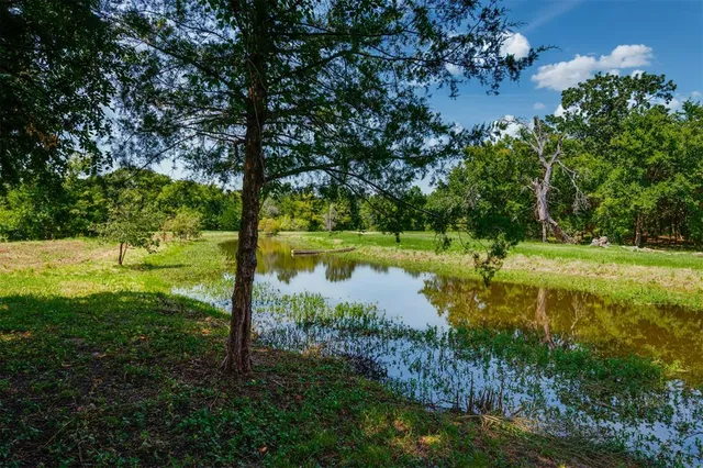 $299,900 | 15036 Farm To Market 1499, Arthur City, TX 75411