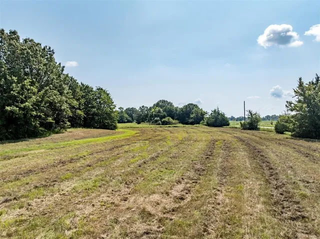 $299,900 | 15036 Farm To Market 1499, Arthur City, TX 75411