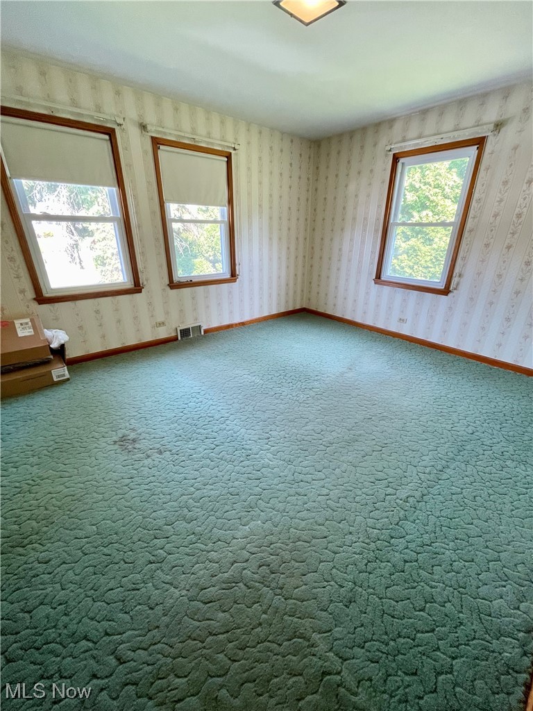 30130 Ridge Road Wickliffe, OH 44092 - Photo 9 of 15 Empty room with carpet floors