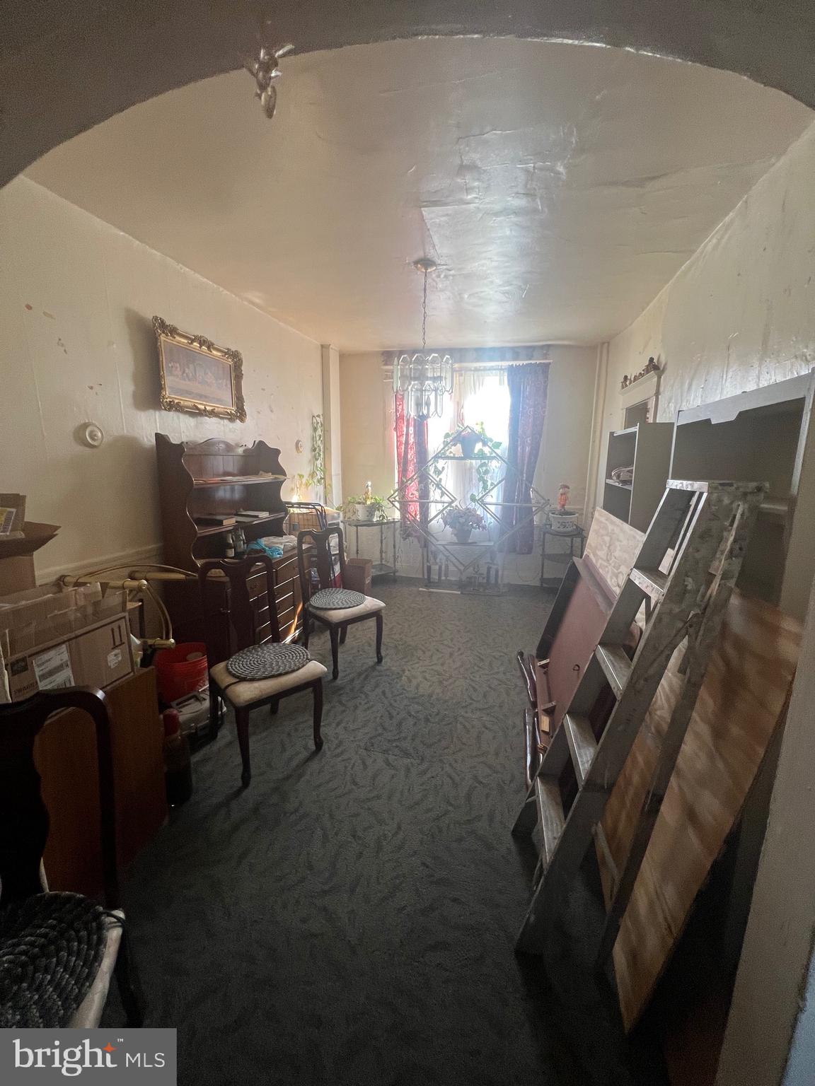 4506 Reisterstown Road Baltimore, MD 21215 - Photo 14 of 22 a room with furniture