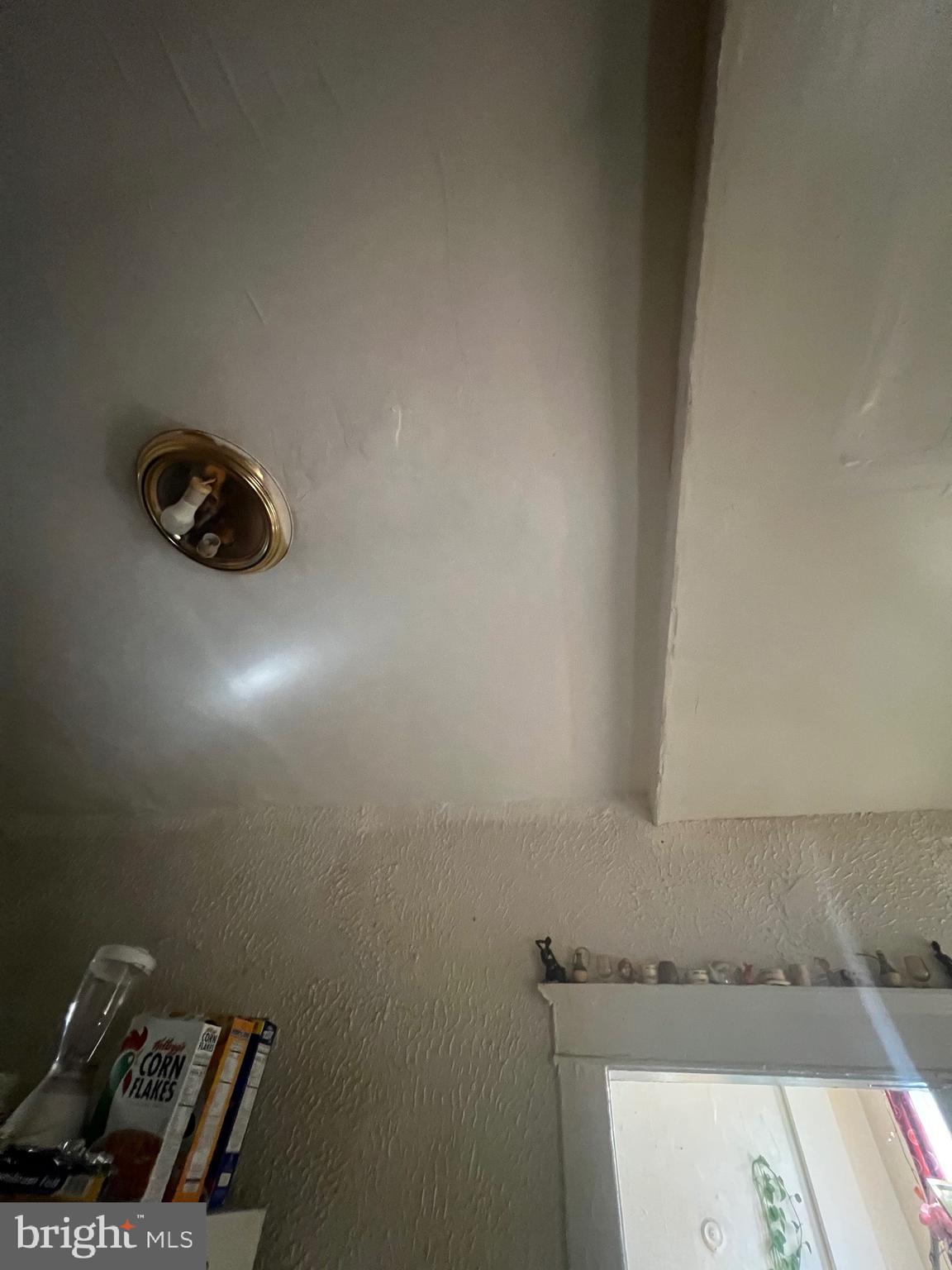 4506 Reisterstown Road Baltimore, MD 21215 - Photo 20 of 22 a bathroom with a sink and a vanity