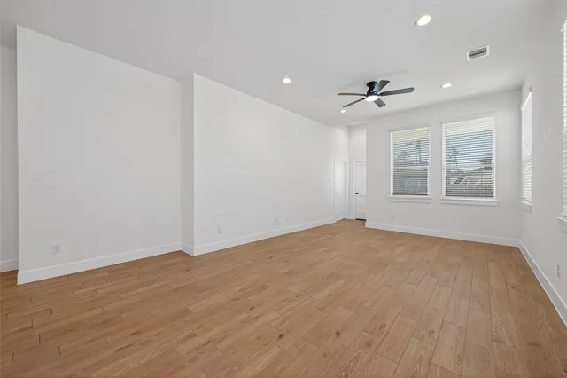 $2,400 | 177 Hidden Peak Drive, Montgomery, TX 77316