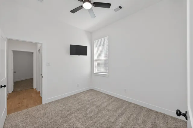 $2,400 | 177 Hidden Peak Drive, Montgomery, TX 77316