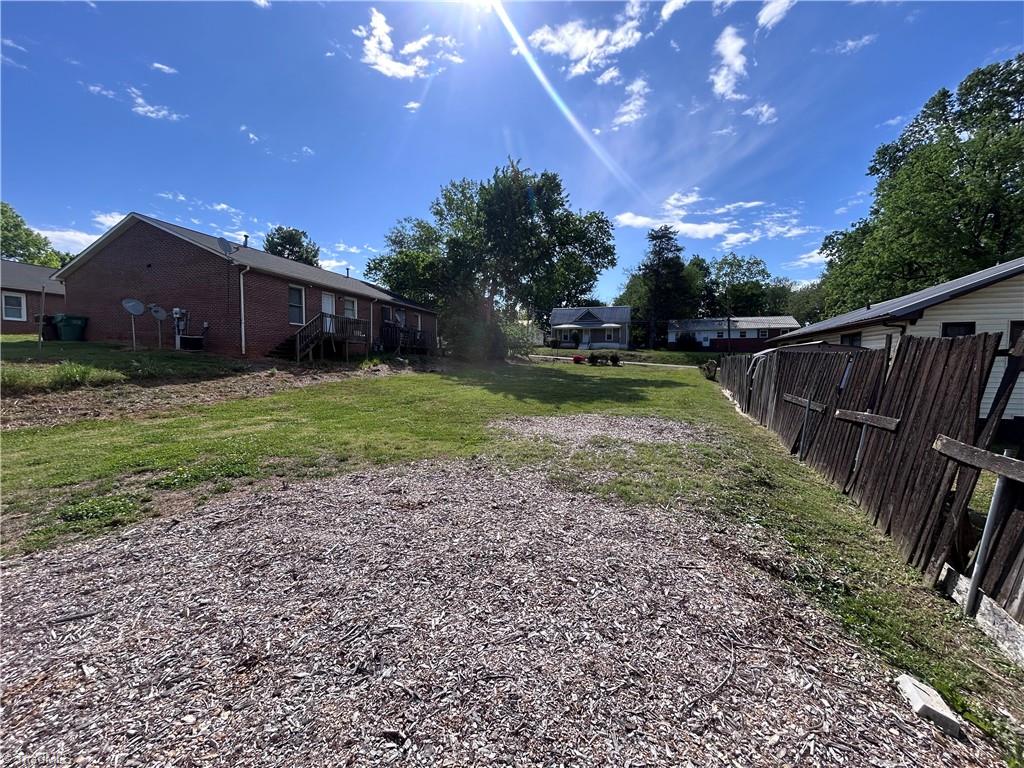 320 Coltrane Avenue High Point, NC 27260 - Photo 11 of 11