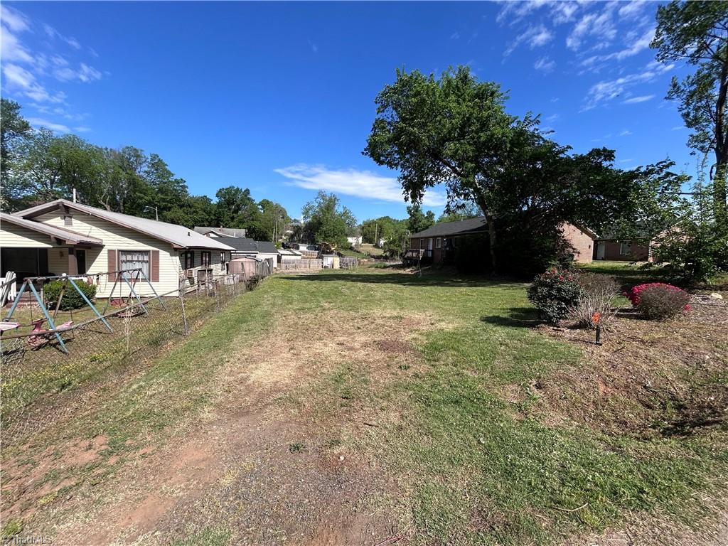 320 Coltrane Avenue High Point, NC 27260 - Photo 3 of 11