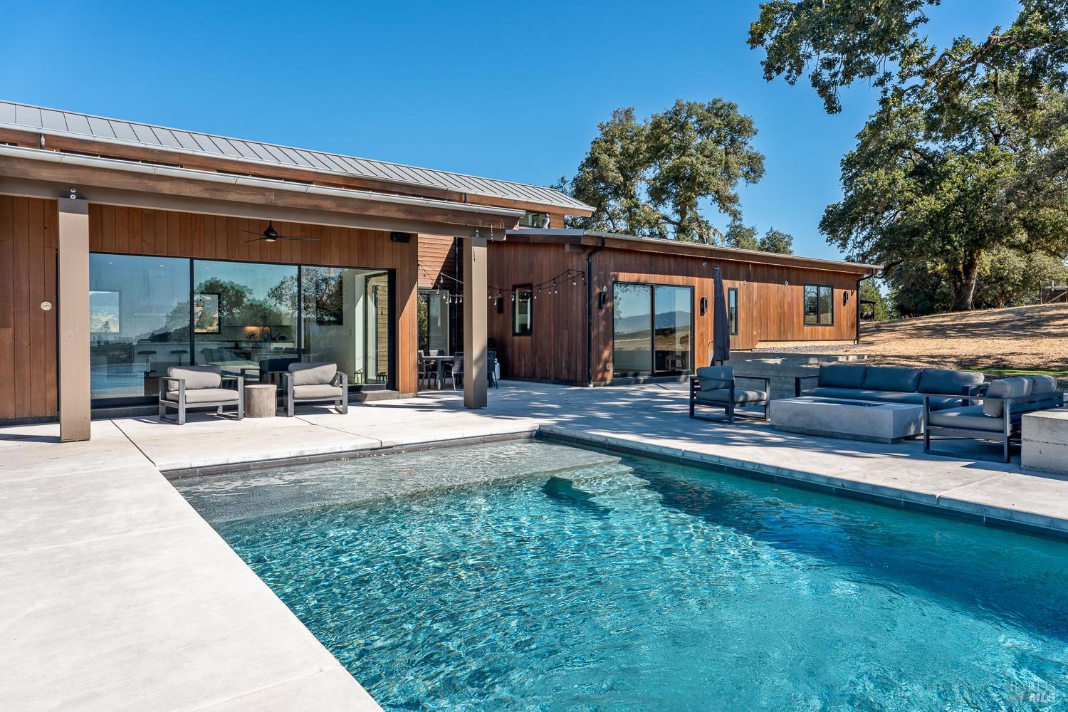 18115 Highlands Ridge Road Cloverdale, CA 95425 - Photo 32 of 87 Gallery Image 32