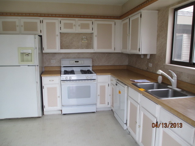 70 White Oaks Road, Unit 70 Fox Lake, IL 60020 - Photo 8 of 22