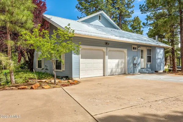 $640,000 | 1620 North 36th Circle, Show Low, AZ 85901