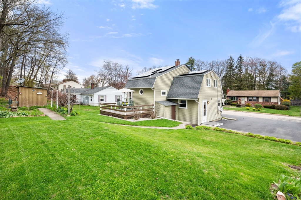 15 Waterman Road Auburn, MA 01501 - Photo 4 of 41 Gallery Image 4