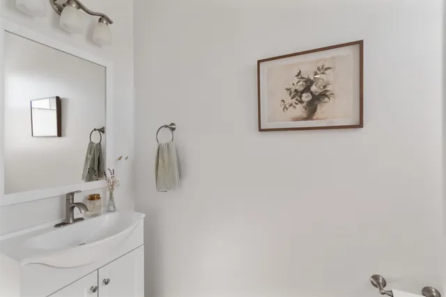 $475,000 | 18 Clover Lane, Hinesburg, VT 05461