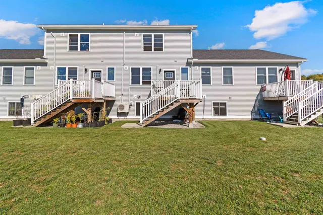 $475,000 | 18 Clover Lane, Hinesburg, VT 05461