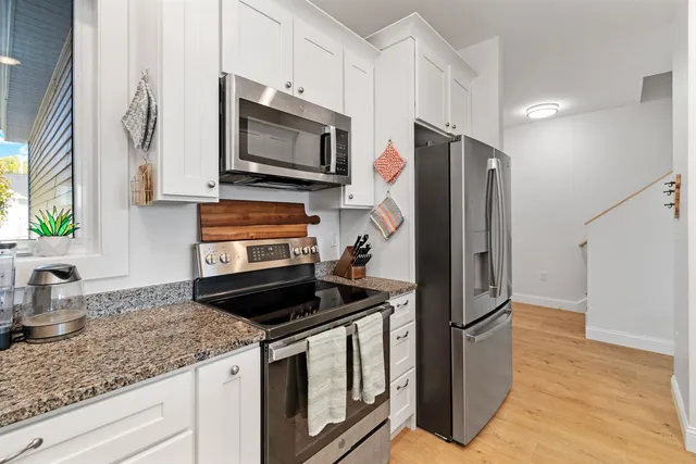 $475,000 | 18 Clover Lane, Hinesburg, VT 05461