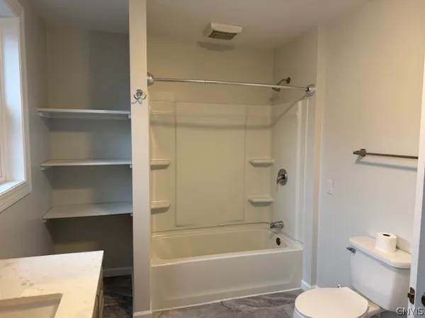 $2,000 | 8 Park Avenue, Homer, NY 13077