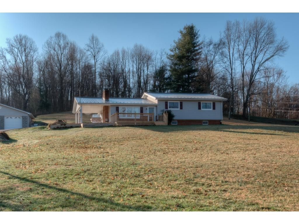 4276 Reedy Creek Road Bristol, VA 24202 - Photo 1 of 33 Photo 1