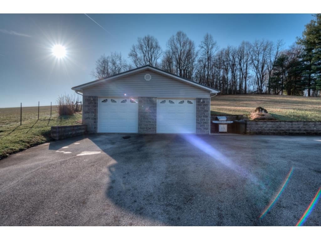 4276 Reedy Creek Road Bristol, VA 24202 - Photo 27 of 33 Photo 27