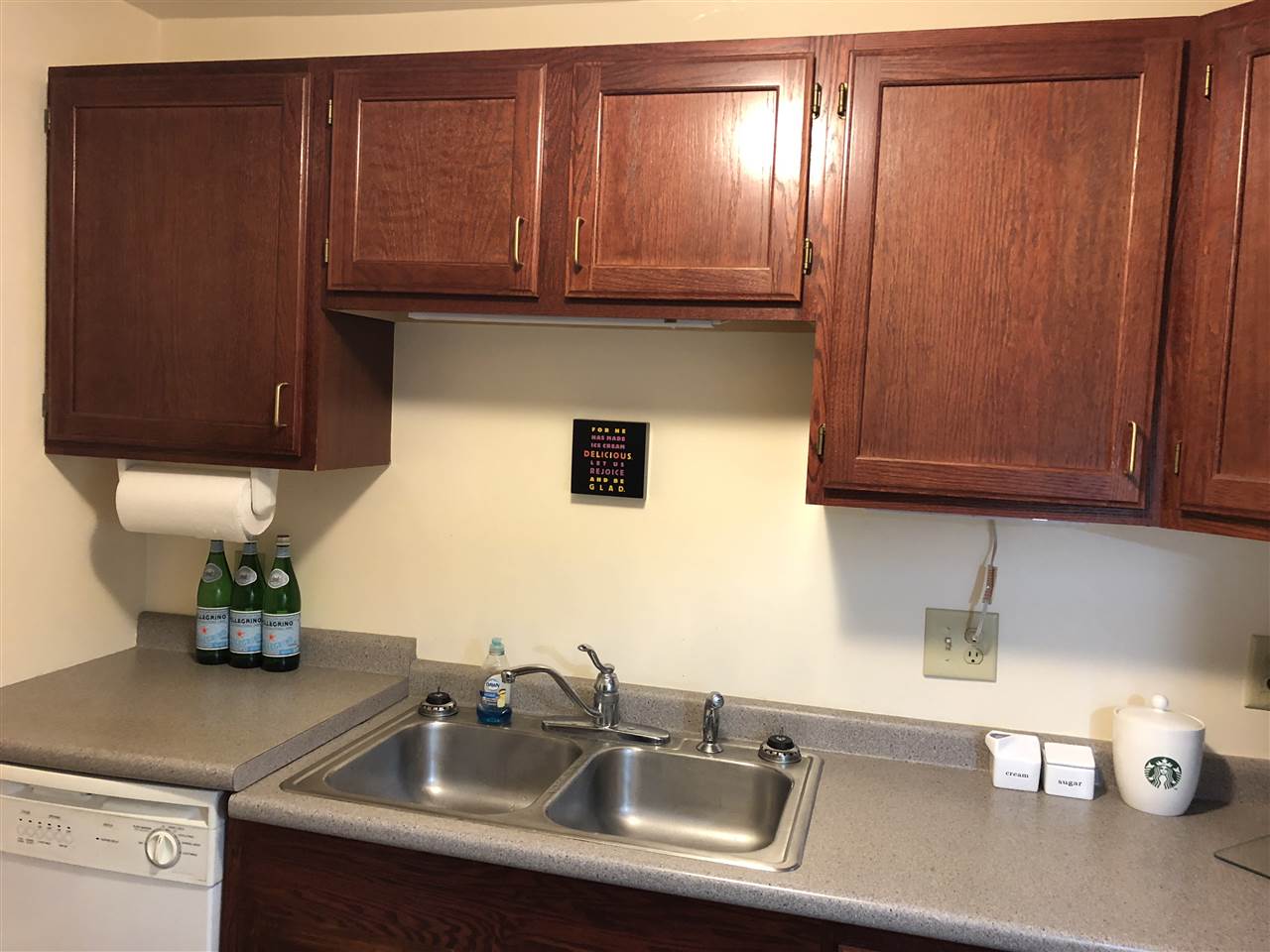 40 Eastern Avenue, Unit 104 Manchester, NH 03104 - Photo 11 of 22
