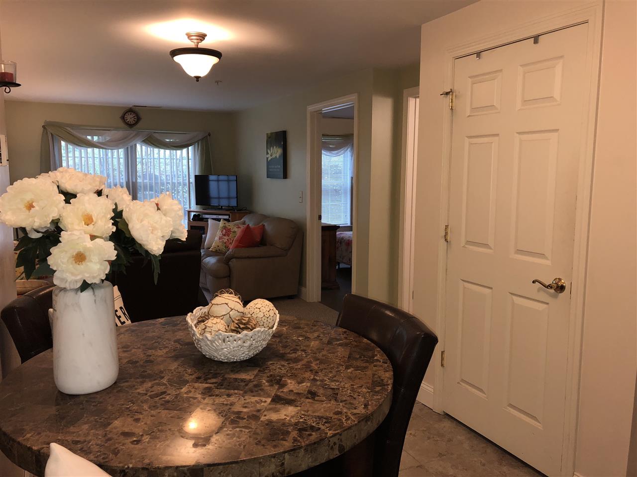 40 Eastern Avenue, Unit 104 Manchester, NH 03104 - Photo 7 of 22