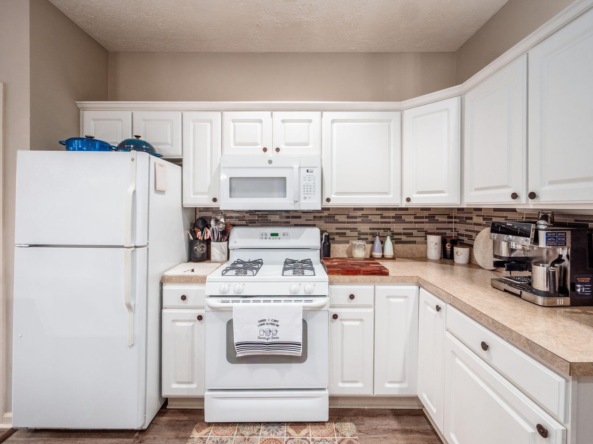 3384 Smiley Road, Unit 3384 Columbus, OH 43221 - Photo 22 of 65 022_0ef96_A 3384 Smiley's 041