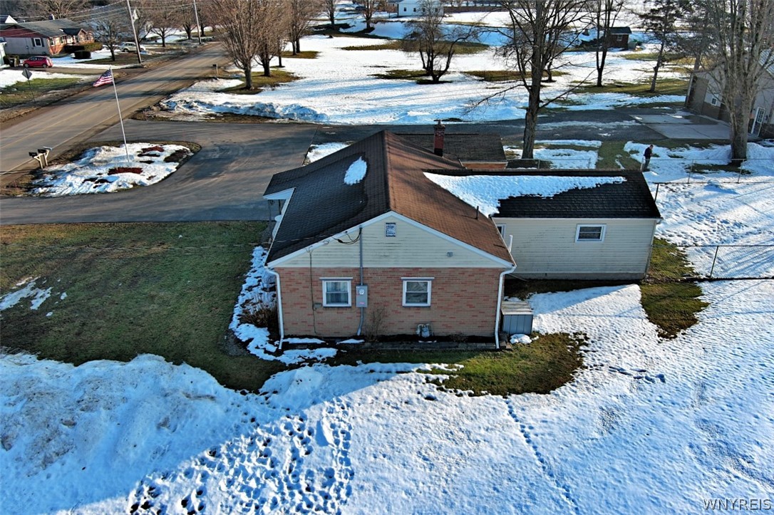 10209 Broadway Road Persia, NY 14070 - Photo 7 of 50