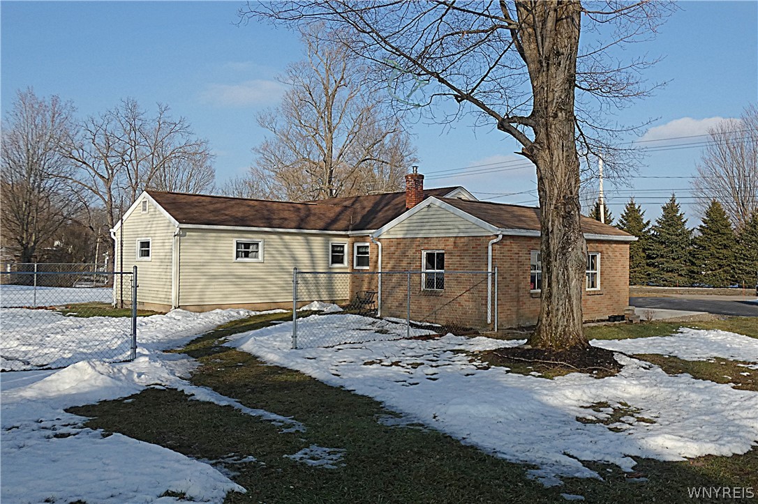 10209 Broadway Road Persia, NY 14070 - Photo 10 of 50